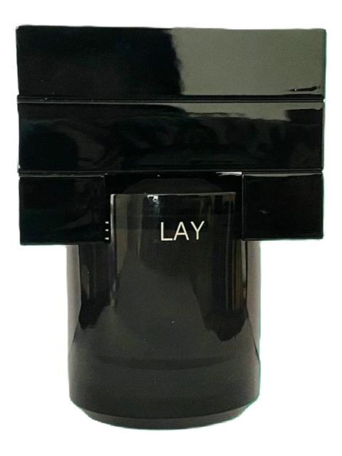 Lay 芳草留痕