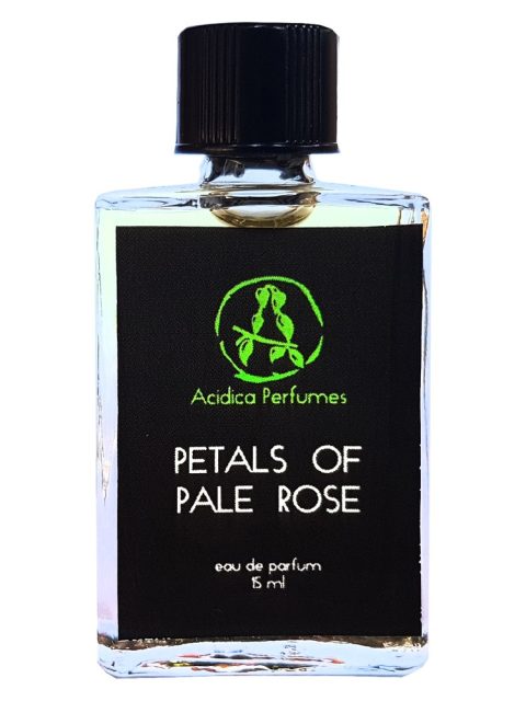 Petals of pale rose