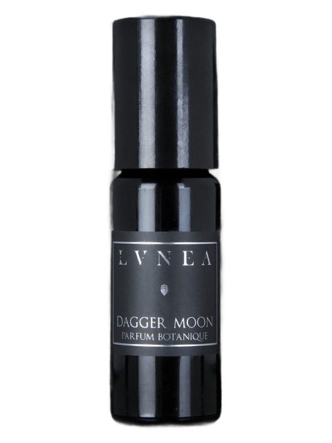 Dagger Moon