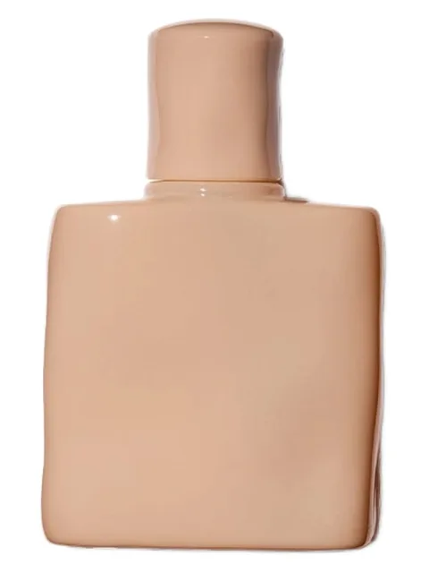 Nude Sand