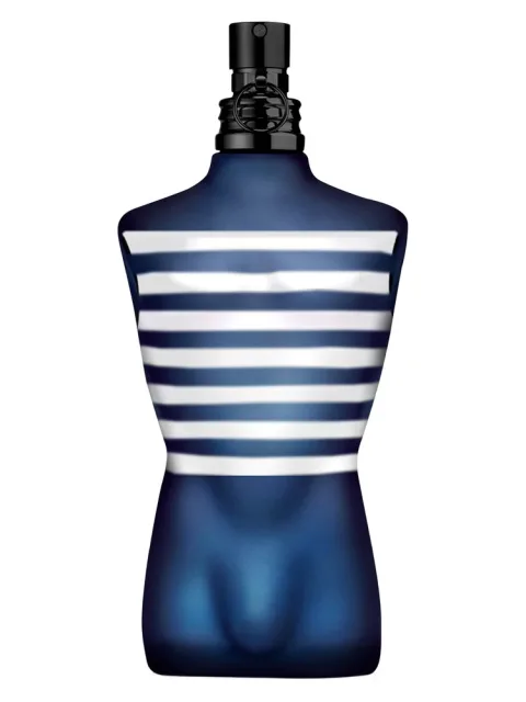 Le Male In The Navy